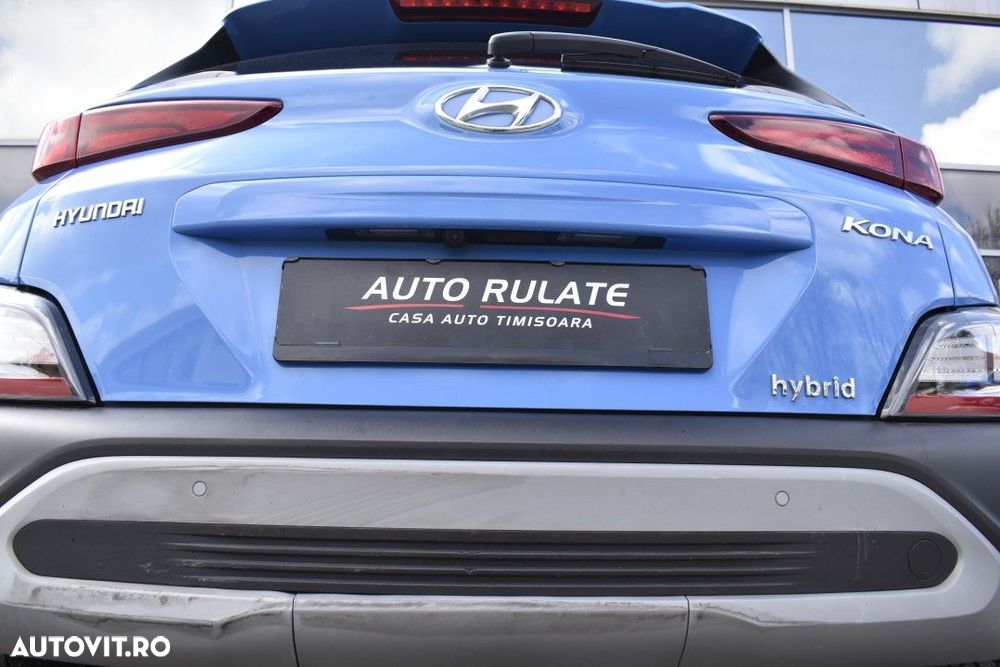 Hyundai KONA - 8