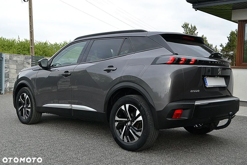 Peugeot 2008 BlueHDi 130 EAT8 Allure - 5