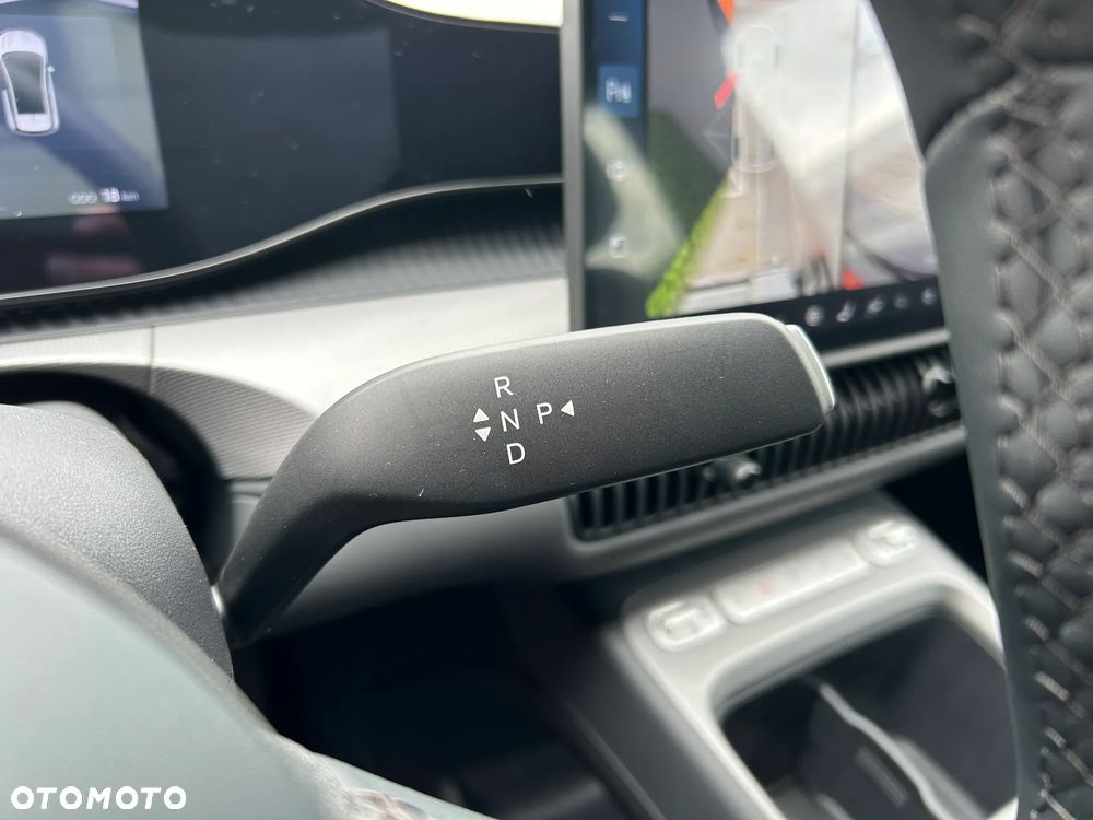 BYD Dolphin G - 25