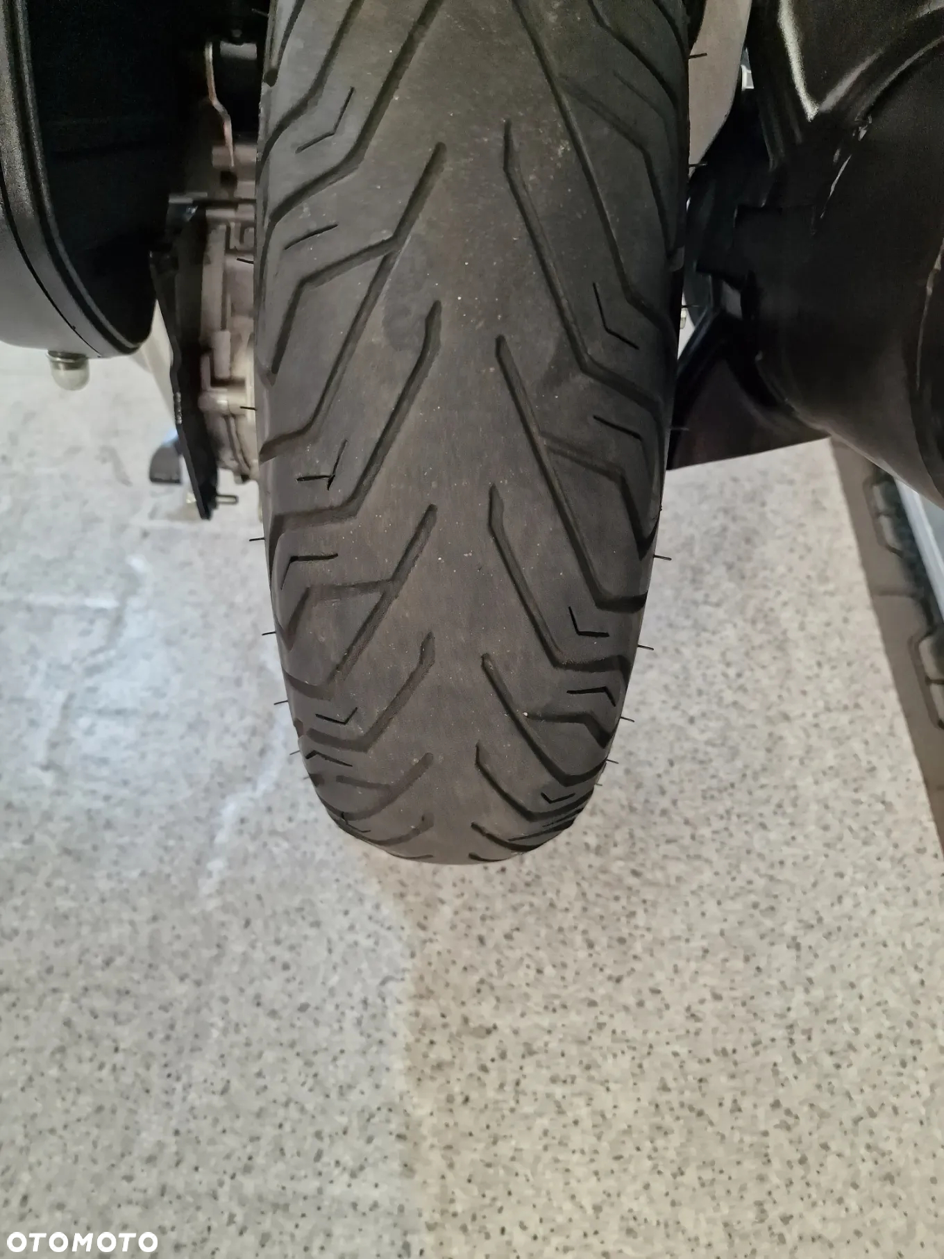 Aprilia SR - 8