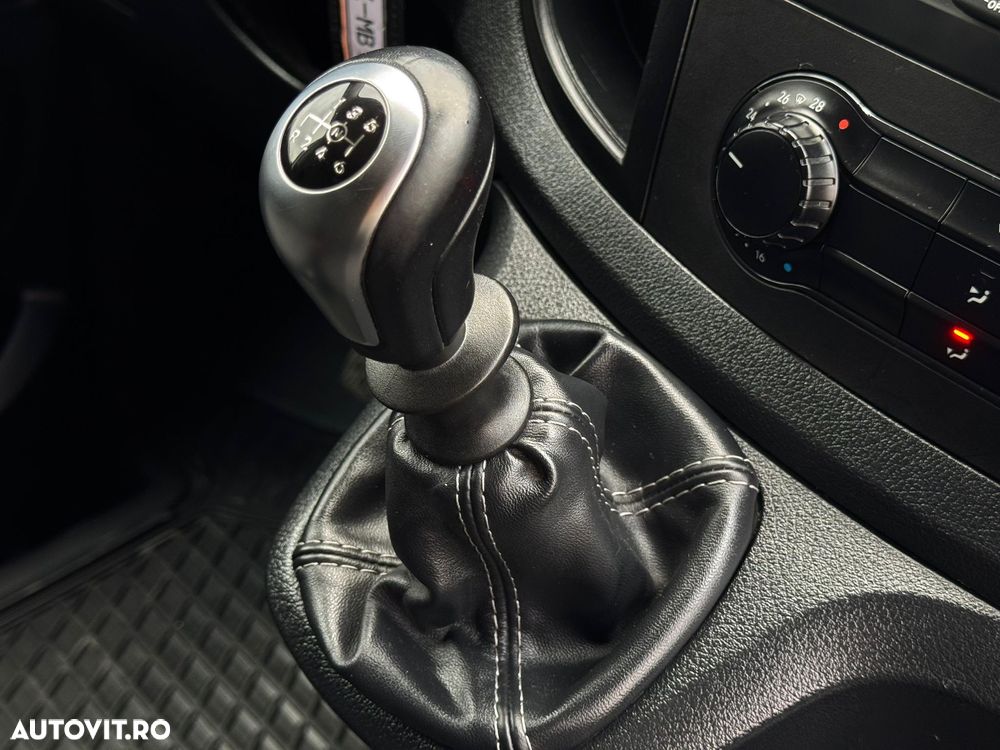 Mercedes-Benz Vito - 9