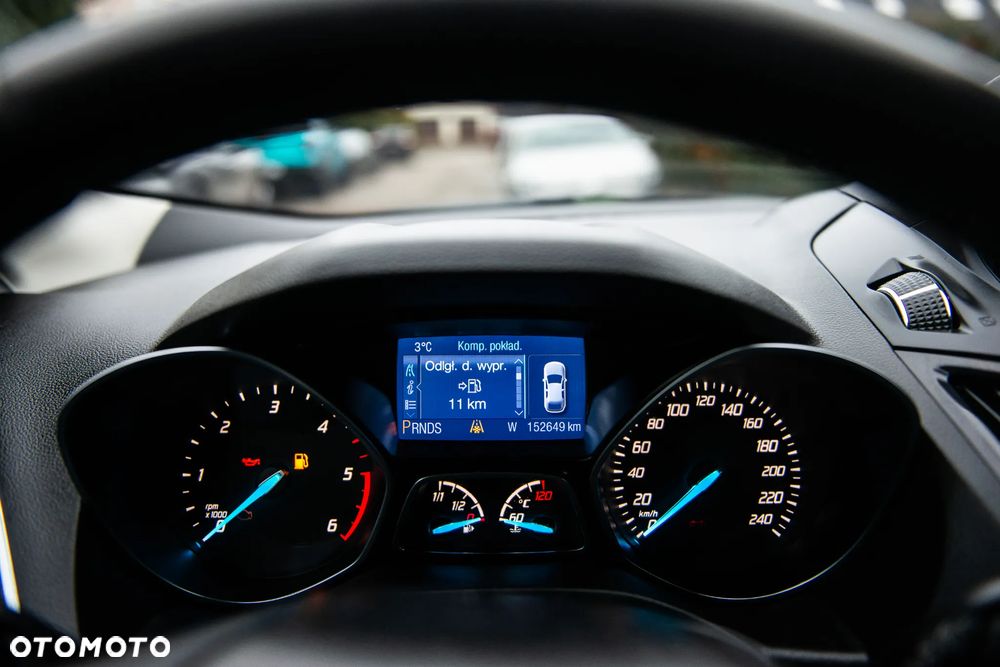 Ford Kuga 2.0 TDCi 4x4 Titanium - 32