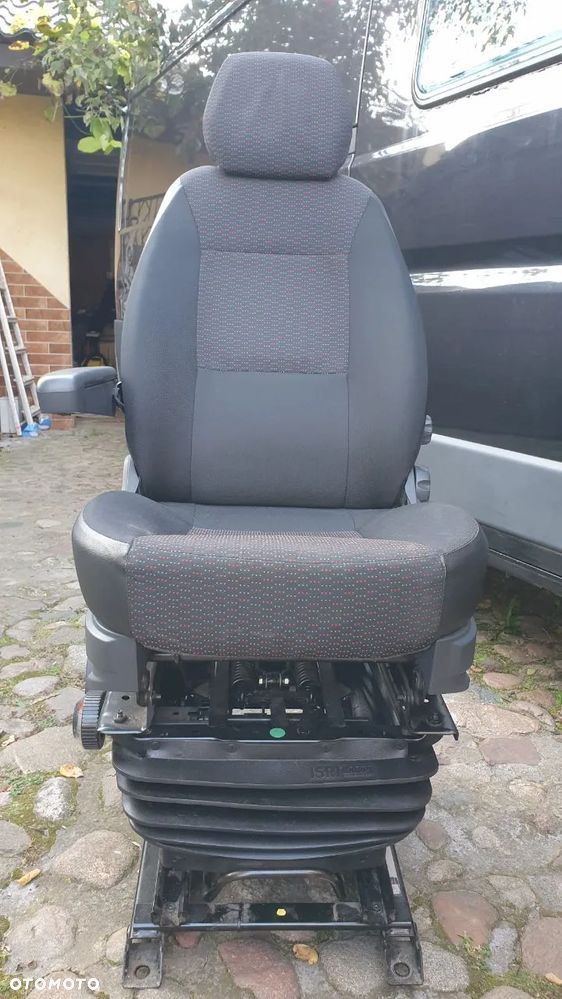 Fotel kierowcy pneumatyczny Boxer, Ducato, Jumper - 1