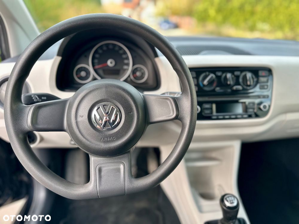 Volkswagen up! - 9