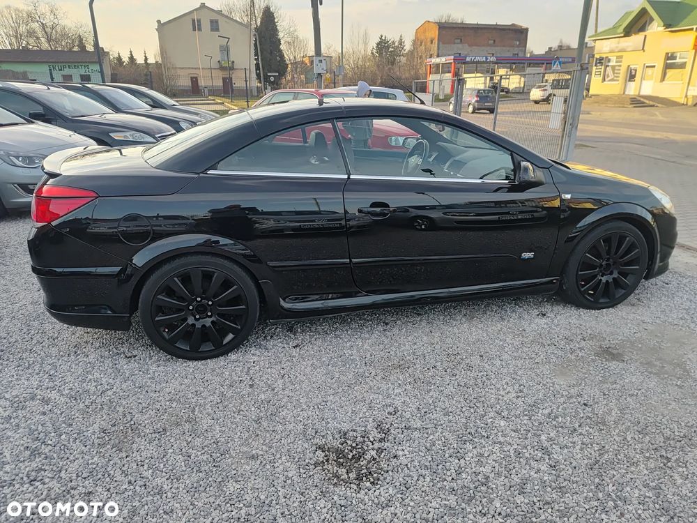 Opel Astra 1.6 Turbo Cosmo - 7