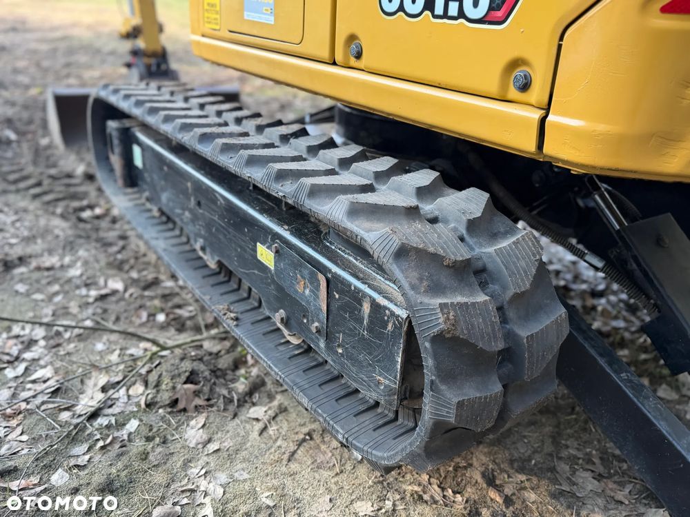 Caterpillar 301.8 2023r CAT z Holandii 302 - 10