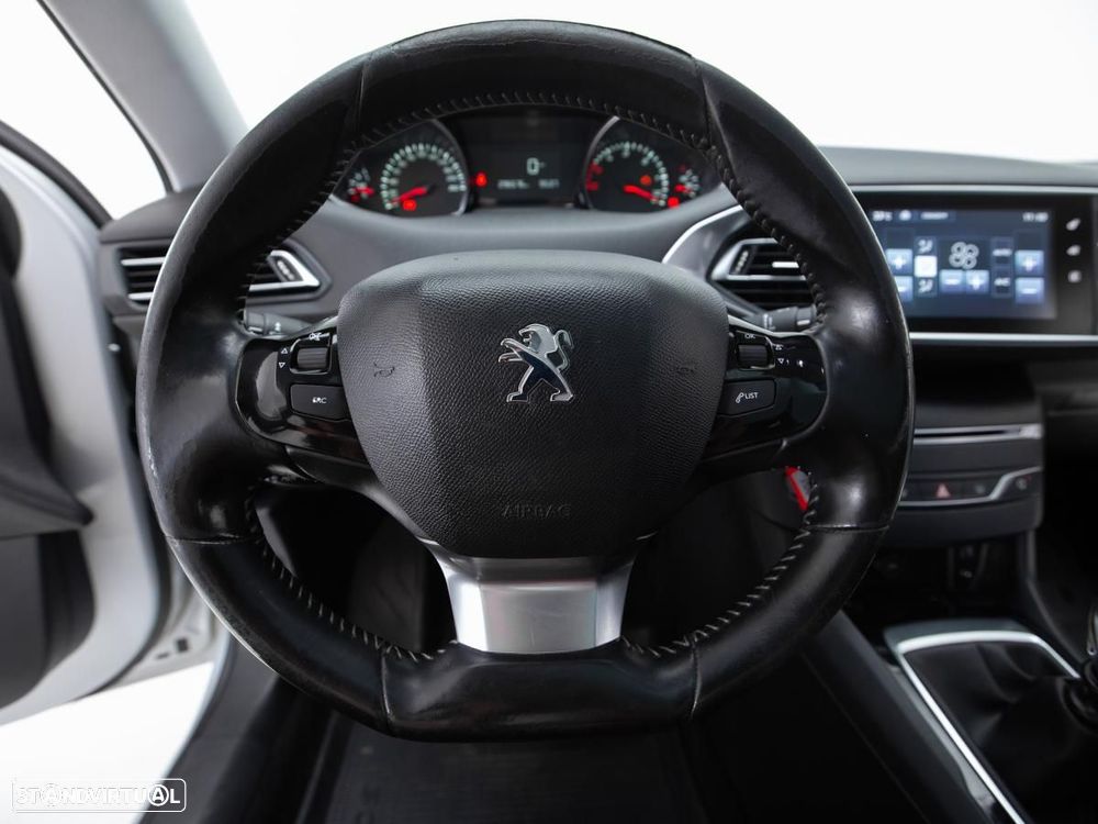 Peugeot 308 SW - 15