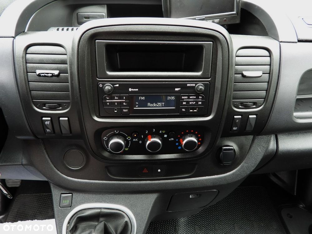 Renault TRAFIC FURGON CHŁODNIA  -5*C ZASILANIE 230V TEMPOMAT LEDY KLIMATYZACJA  120KM - 34