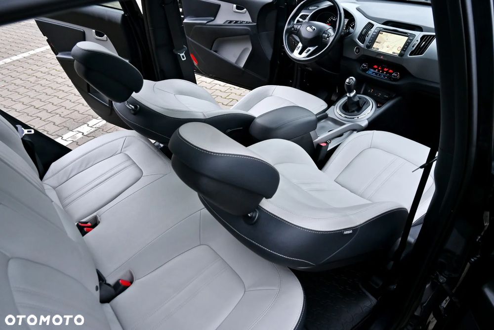 Kia Sportage 2.0 CRDI XL AWD - 27