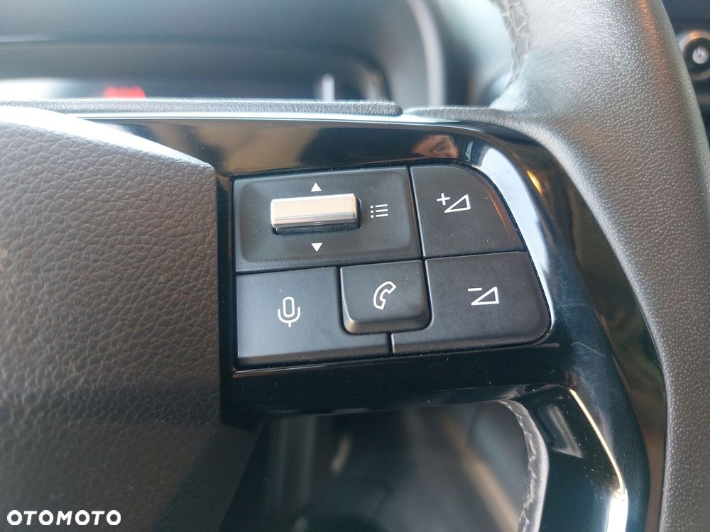 Citroën Berlingo XL 1.5 BlueHDI Max S&S EAT8 - 19