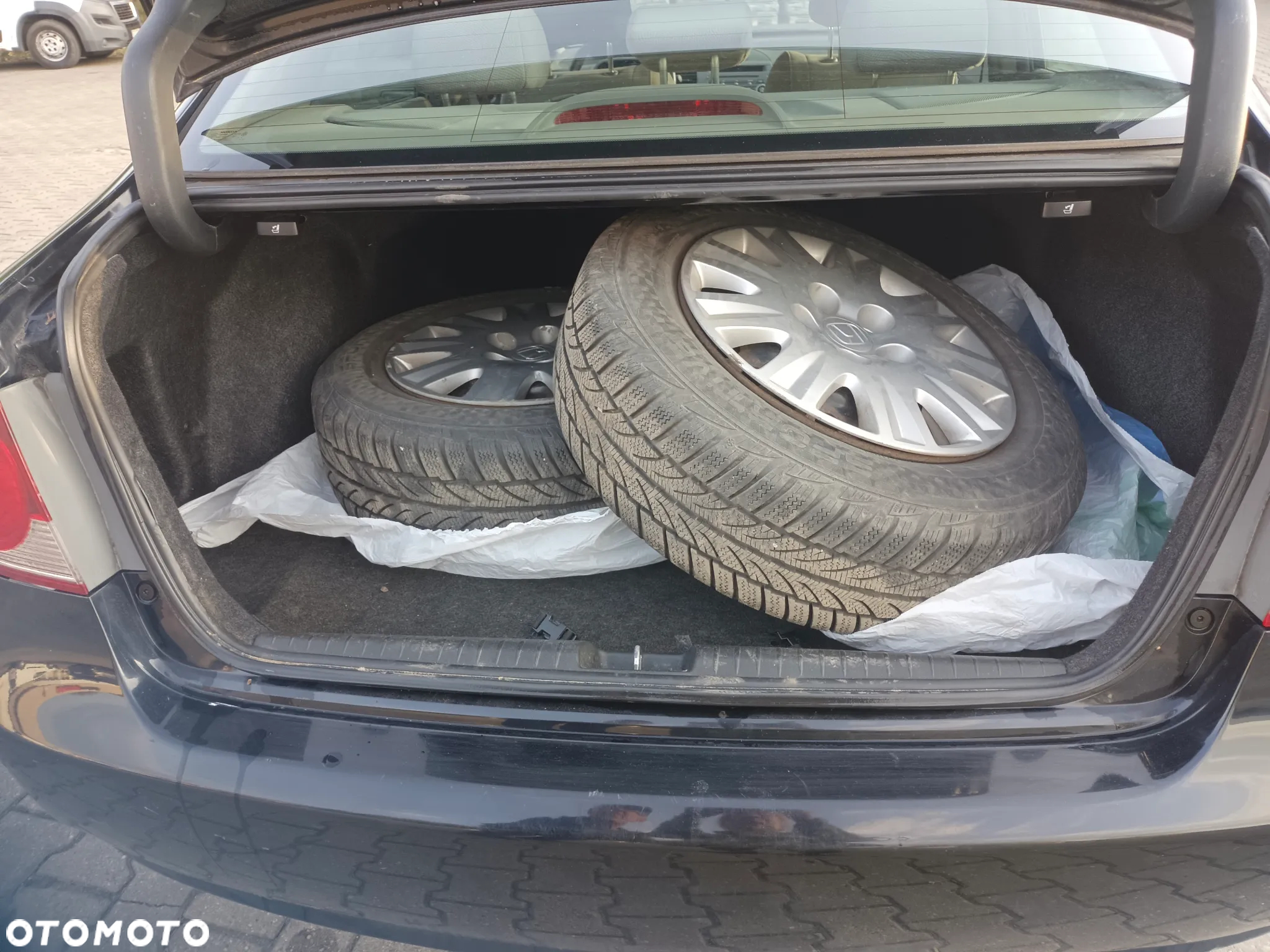 Honda Civic 1.8 Comfort - 11