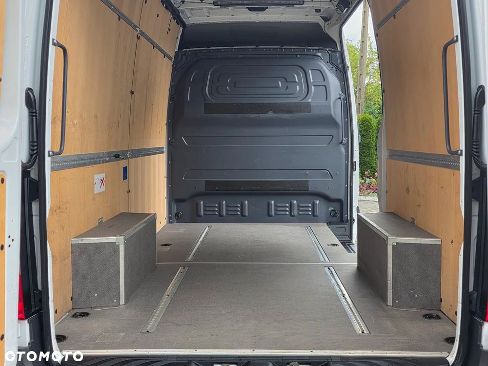Mercedes-Benz Sprinter 317 - 6