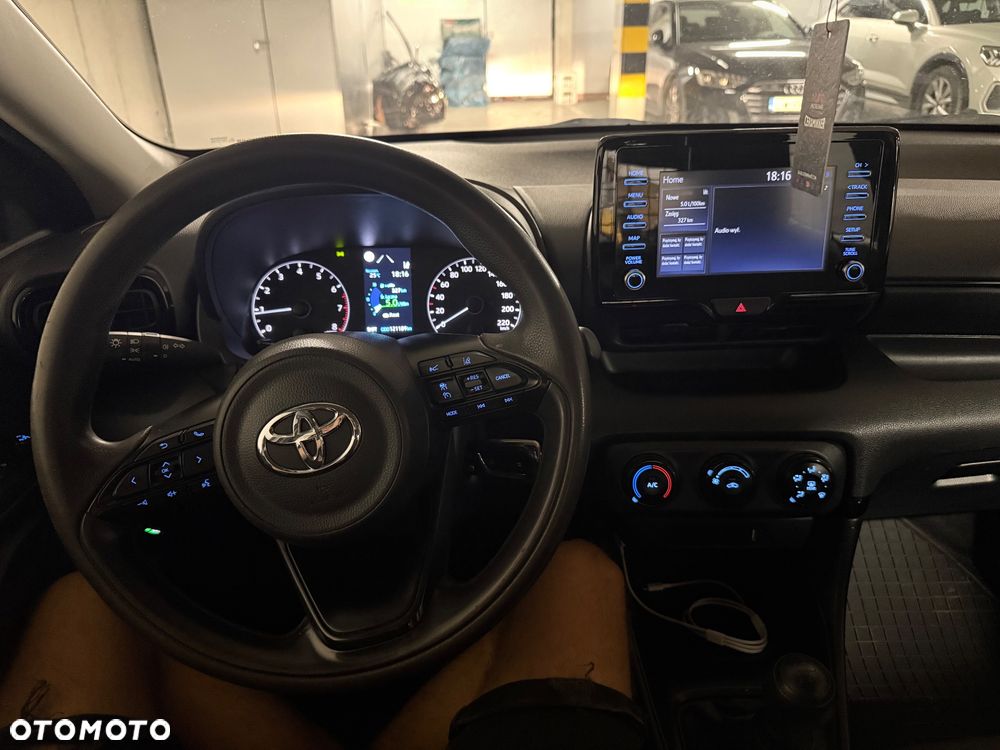 Toyota Yaris 1.0 Active - 11