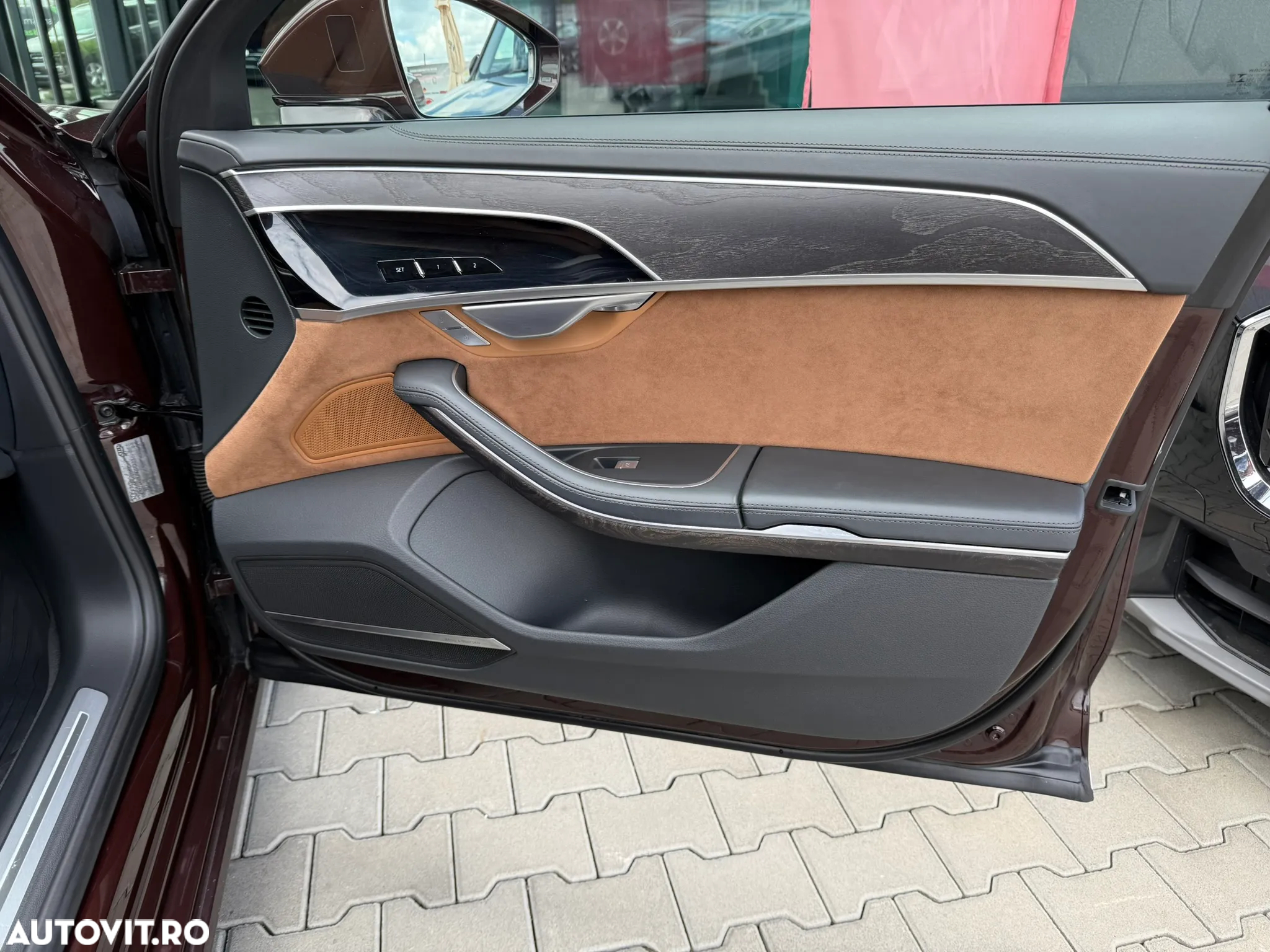 Audi A8 55 TFSI quattro Tiptronic MHEV - 18
