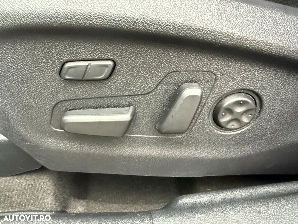 Kia Sorento 2.2 DSL 6AT 4x4 Cosmo - 22