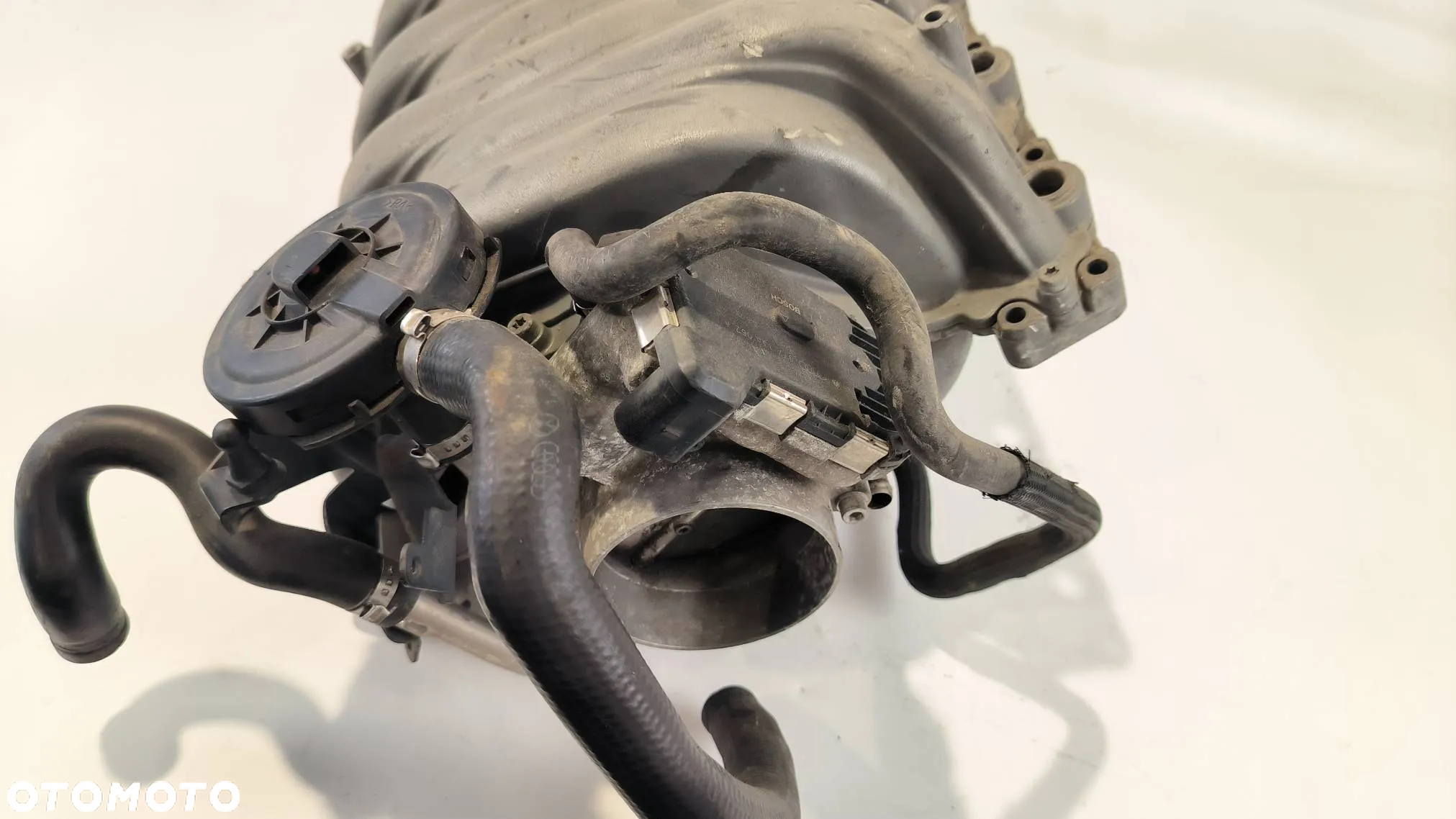 Audi A8 S8 D3 Kolektor ssący 077133062A 4.2 3.7 BFM BFL - 4