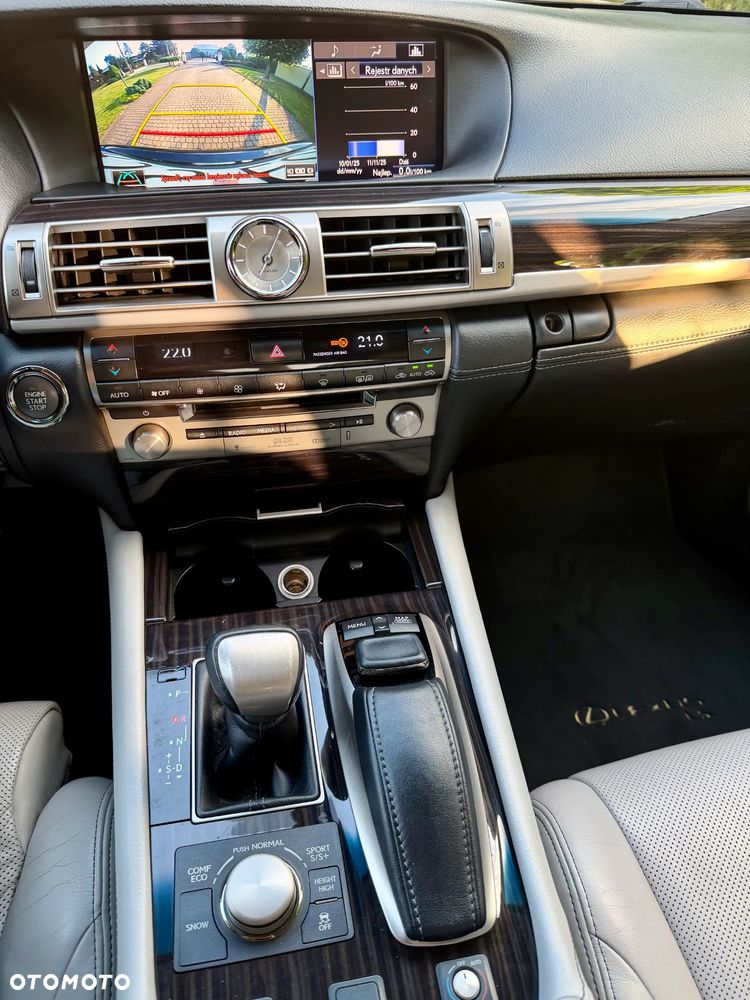 Lexus LS 460 Superior AWD - 22