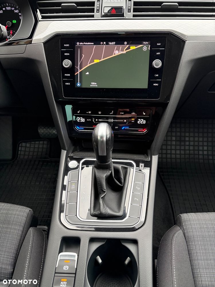 Volkswagen Passat 1.5 TSI EVO Business DSG - 11