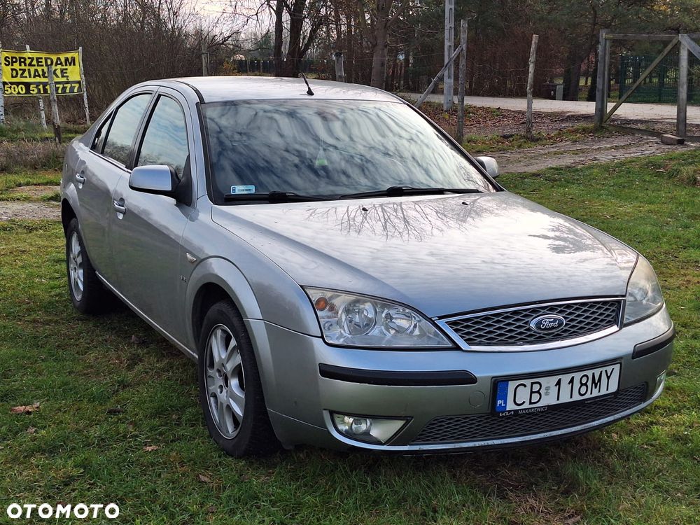 Ford Mondeo 2.5 V6 Ghia - 2