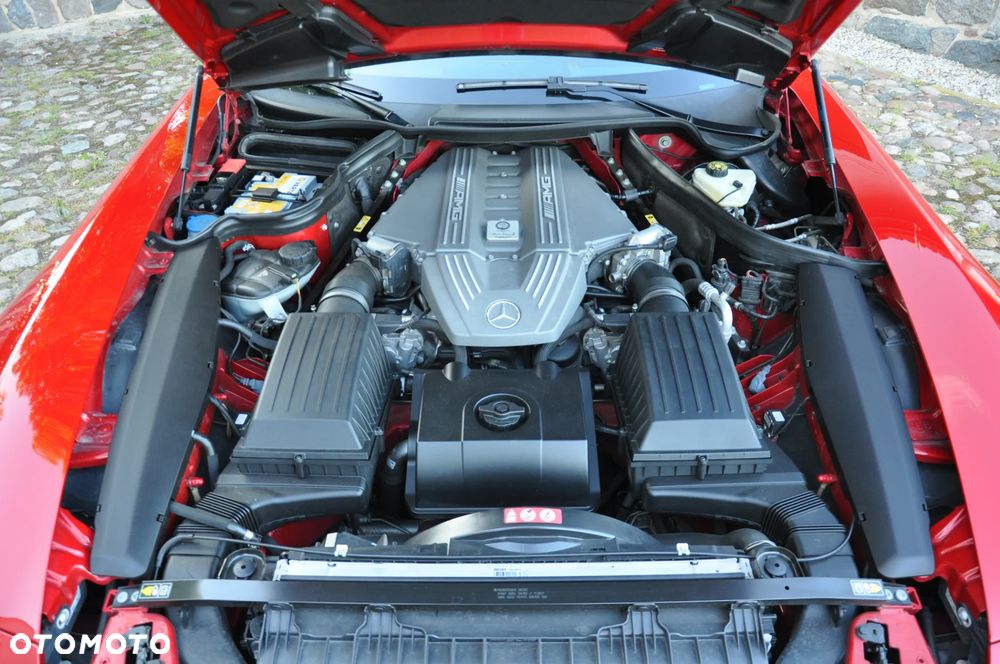 Mercedes-Benz SLS - 15