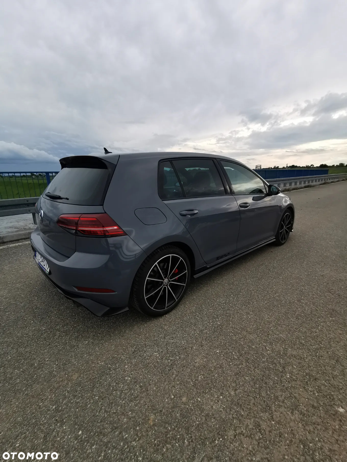 Volkswagen Golf VII 2.0 TSI GTI TCR DSG - 7
