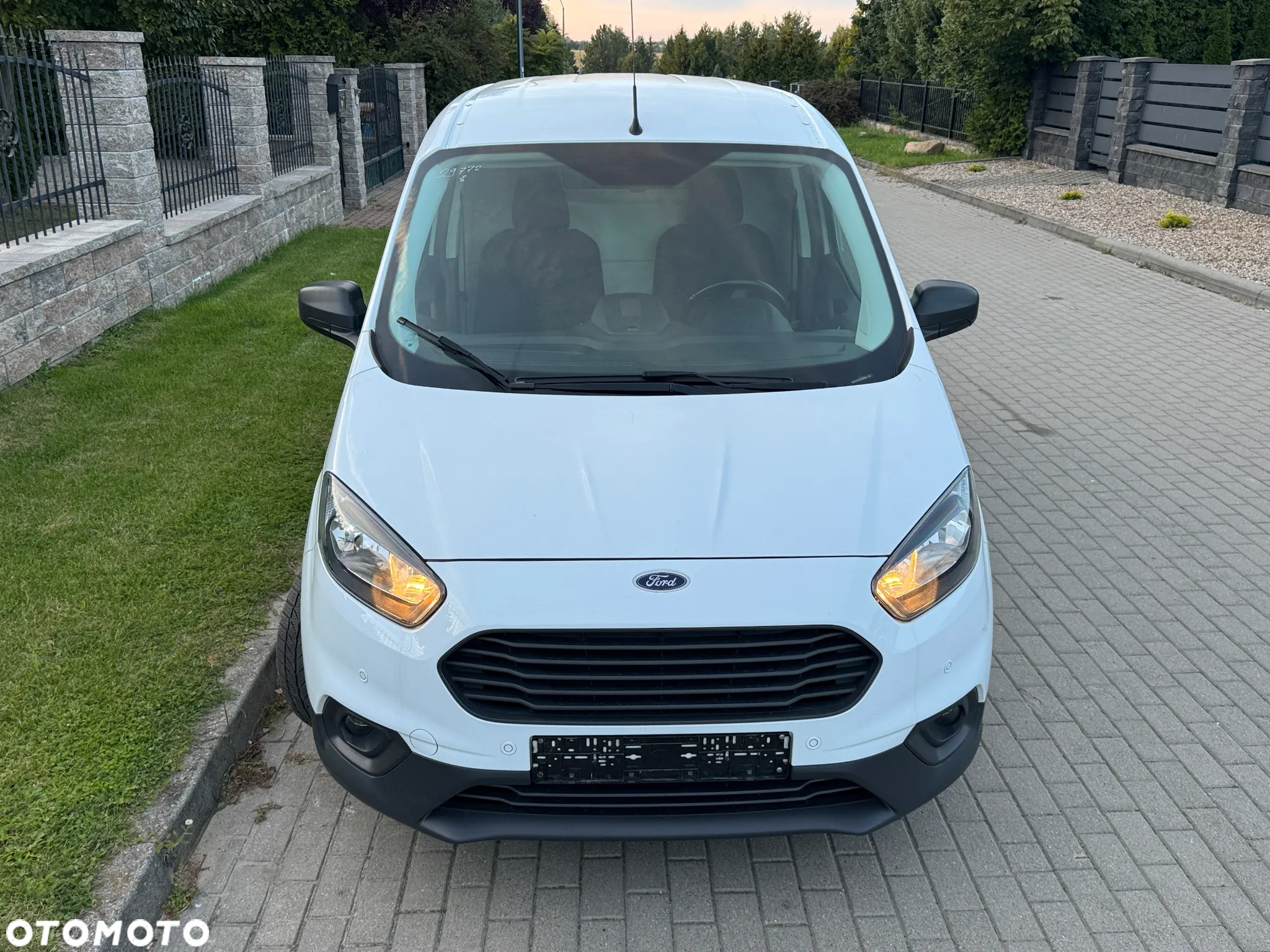 Ford TRANSIT COURIER - 17