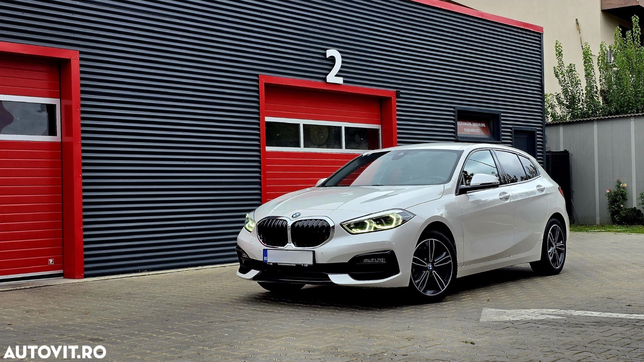 BMW Seria 1 - 1