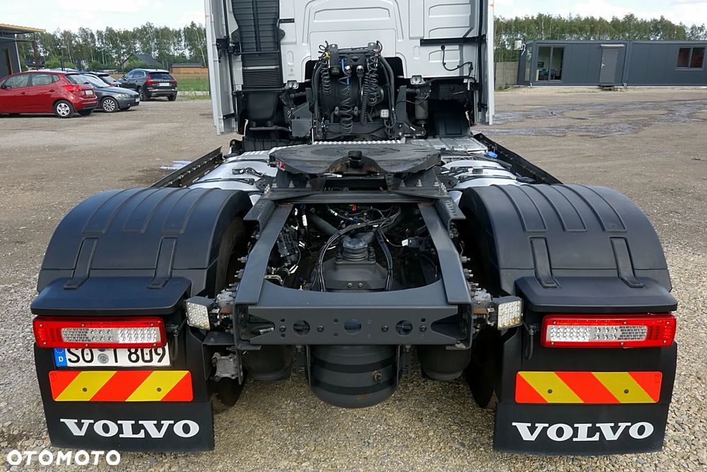 Volvo FH 540 JEDEN WŁAŚCICIEL PROSTO Z NIEMIECKIEJ FIRMY,FULL LED,PEŁNYE SPOJLERY,RETARDER,PEŁNA PODUSZKA - 14