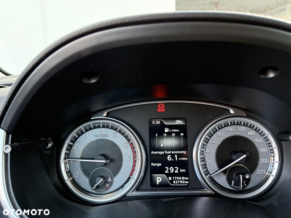 Suzuki Vitara 1.0 Boosterjet Premium 2WD - 17