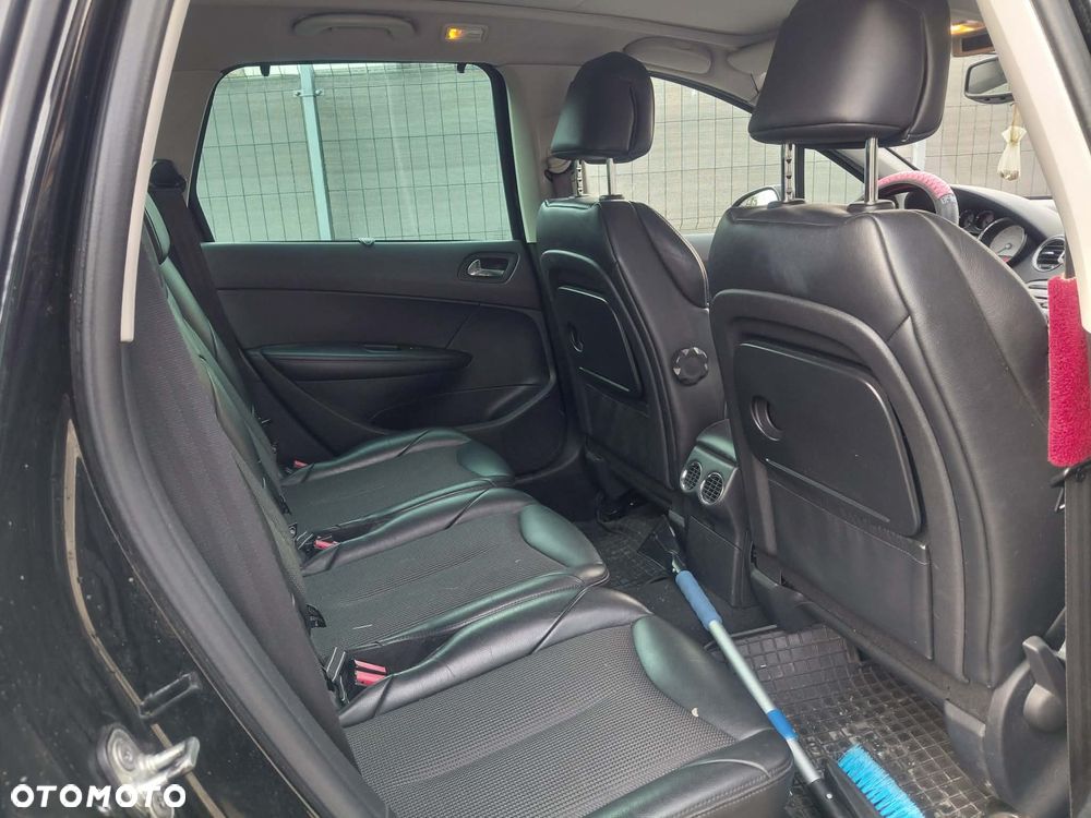 Peugeot 308 - 7