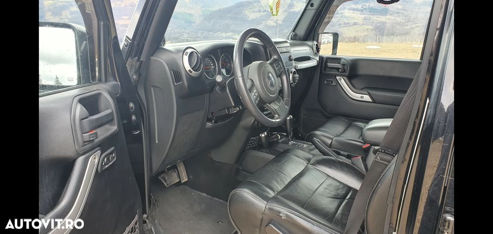 Jeep Wrangler 2.8 CRD AT Sahara - 7