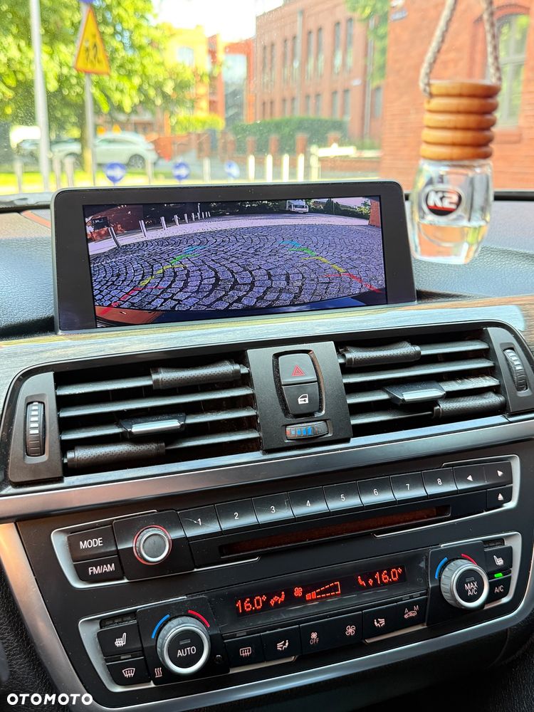 BMW Seria 3 - 38