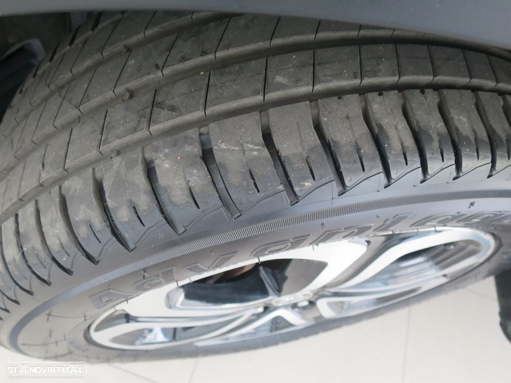 Honda HR-V 1.6 i-DTEC Executive - 18