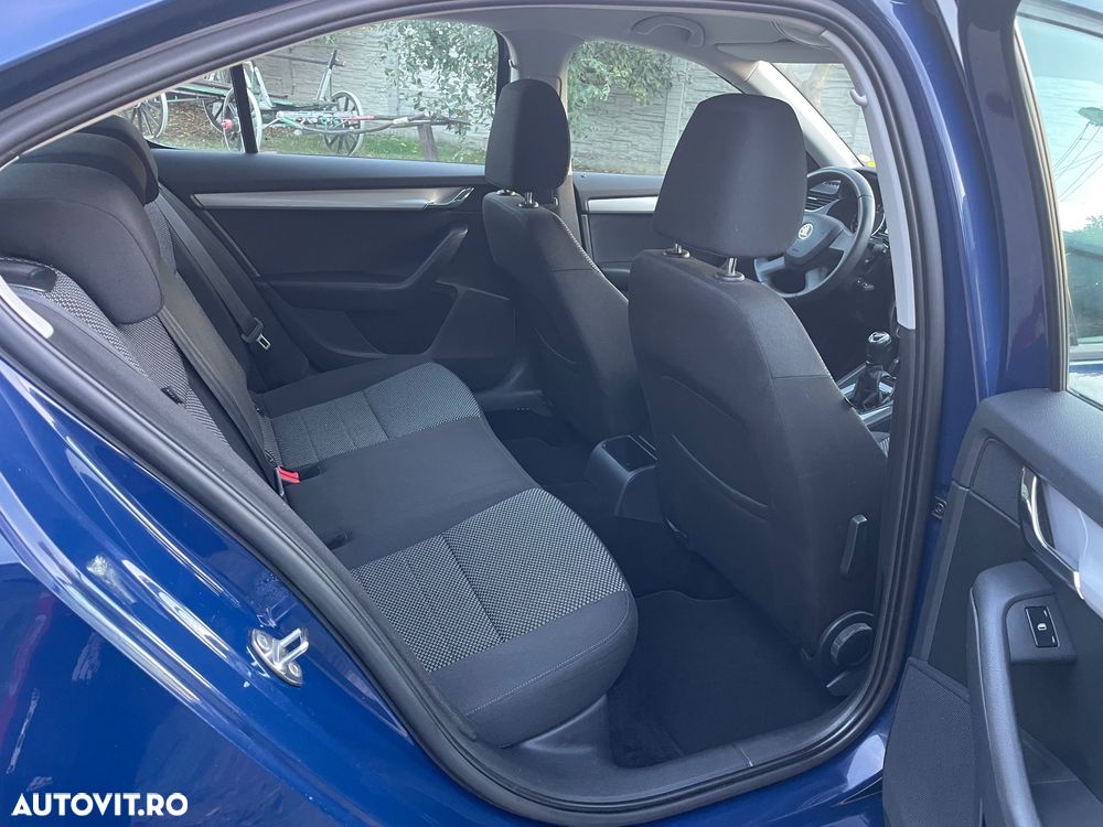 Skoda Octavia - 19