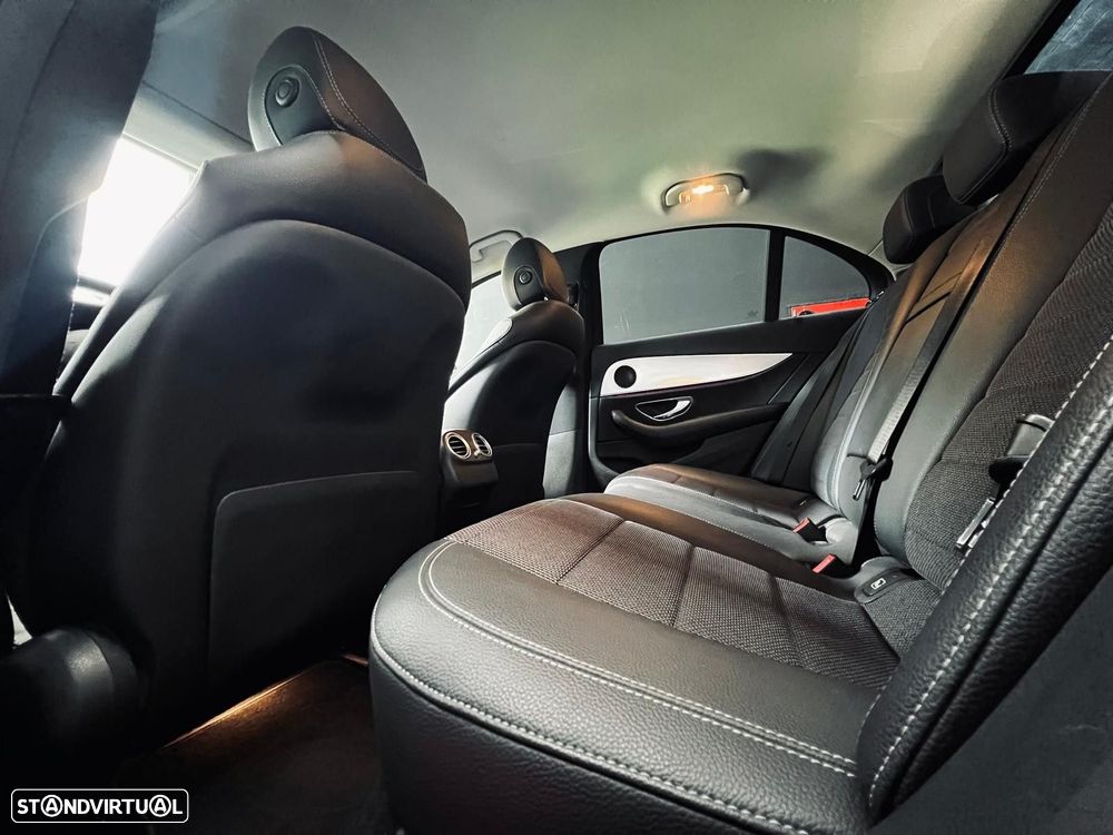 Mercedes-Benz E 300 de Exclusive Line - 47