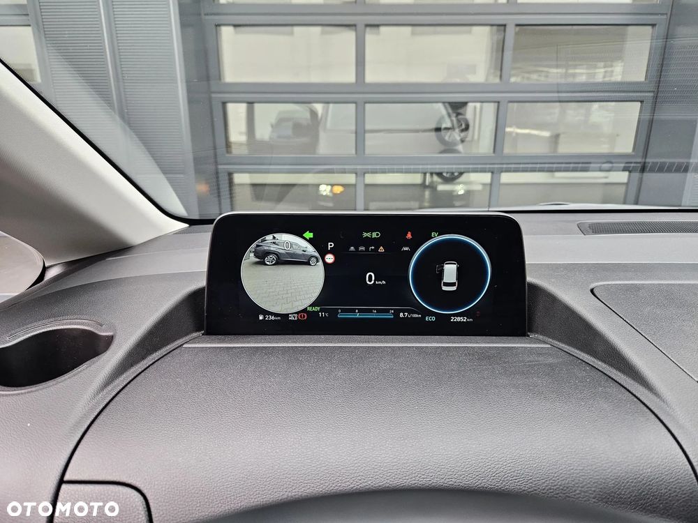 Hyundai Staria 1.6 T-GDI HEV Smart VIP - 25