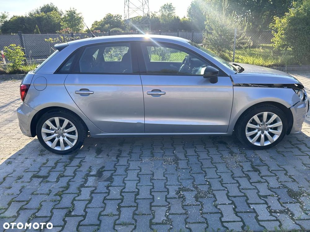 Audi A1 Sportback 1.0 TFSI ultra design - 6