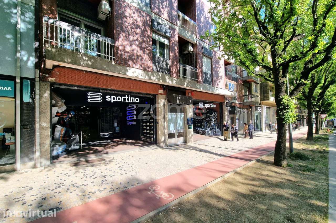 Apart. T3 Renovado e Mobilado p/ arrendar na Avenida Liberdade, Braga - Grande imagem: 3/32