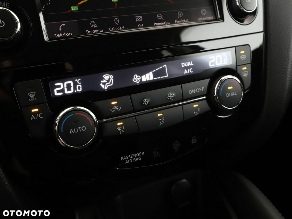 Nissan Qashqai 1.3 DIG-T N-Connecta - 27