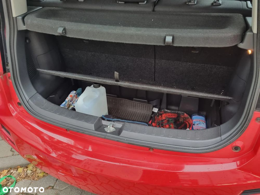 Suzuki Splash - 8