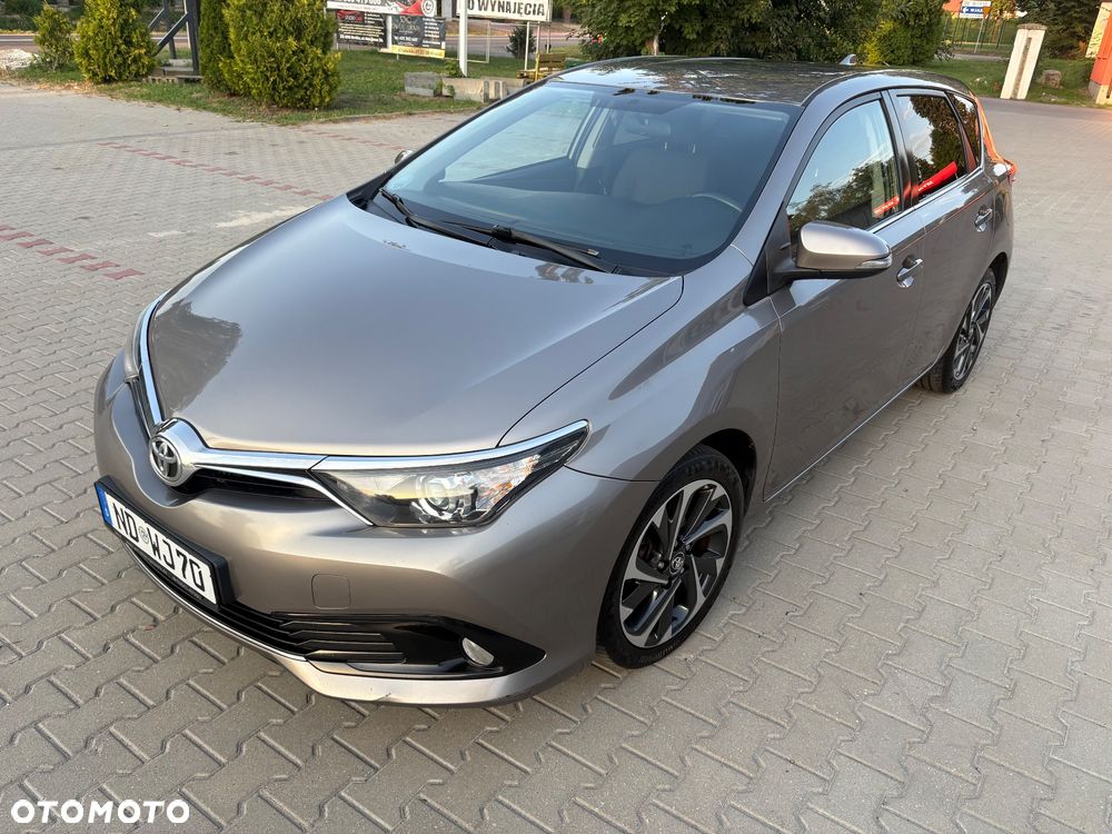 Toyota Auris 1.2 T GPF Premium - 9