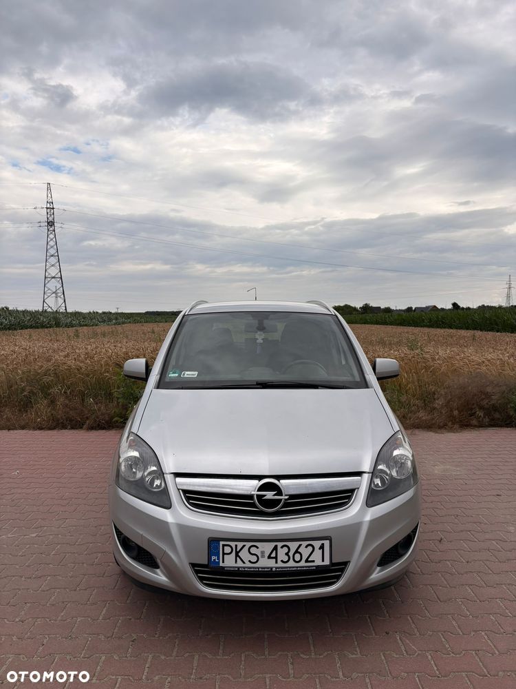 Opel Zafira 1.8 - 9