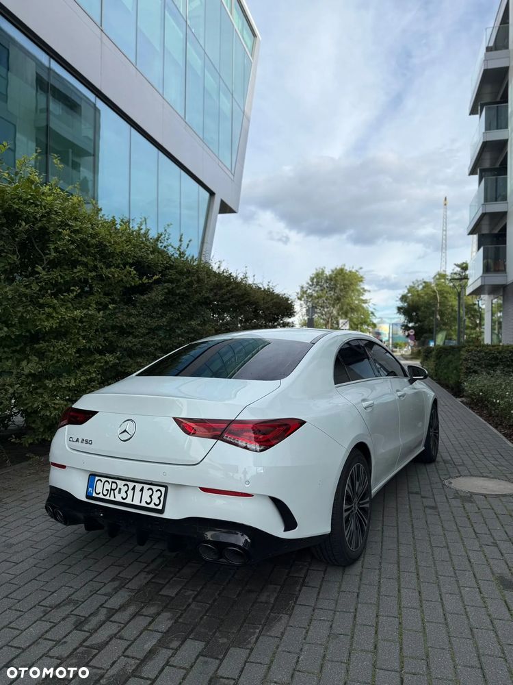 Mercedes-Benz CLA 250 Progressive 7G-DCT - 5