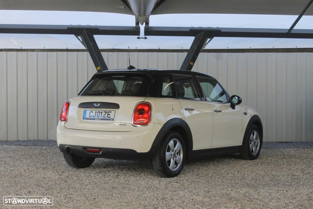 MINI 5 Portas One - 4