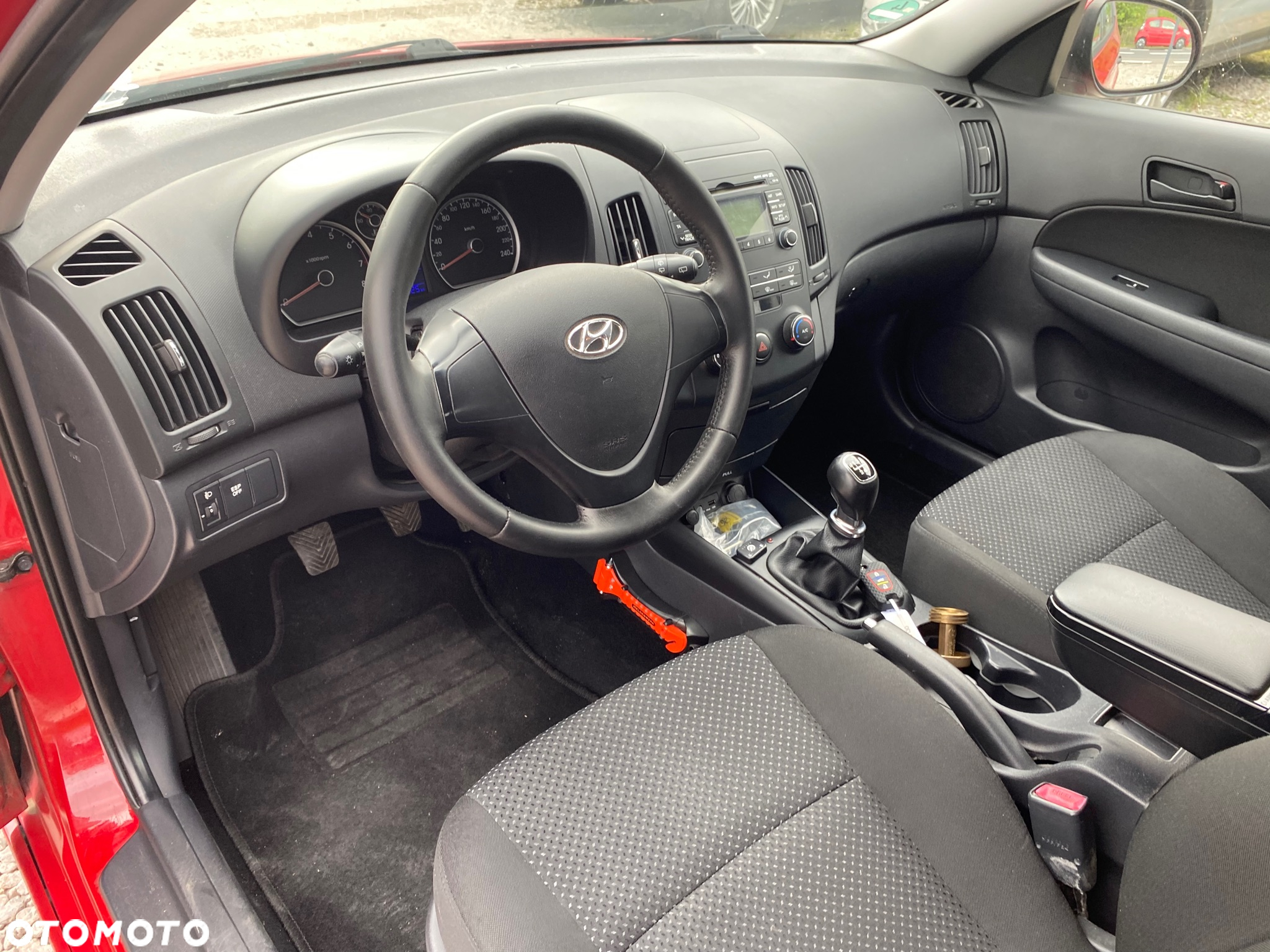 Hyundai i30 1.4 Classic + World Cup - 19