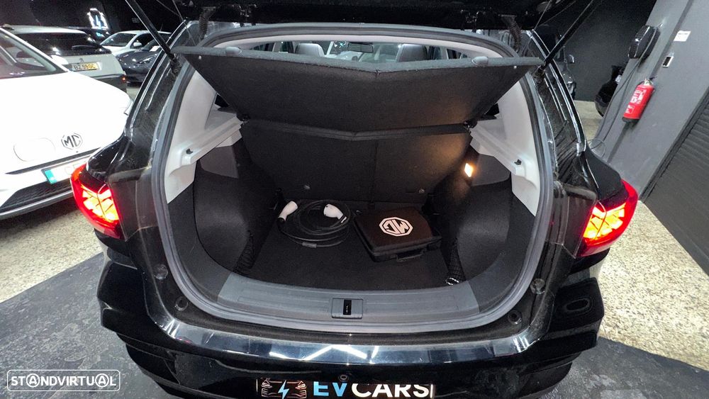 MG ZS EV 50.3 kWh Luxury - 18