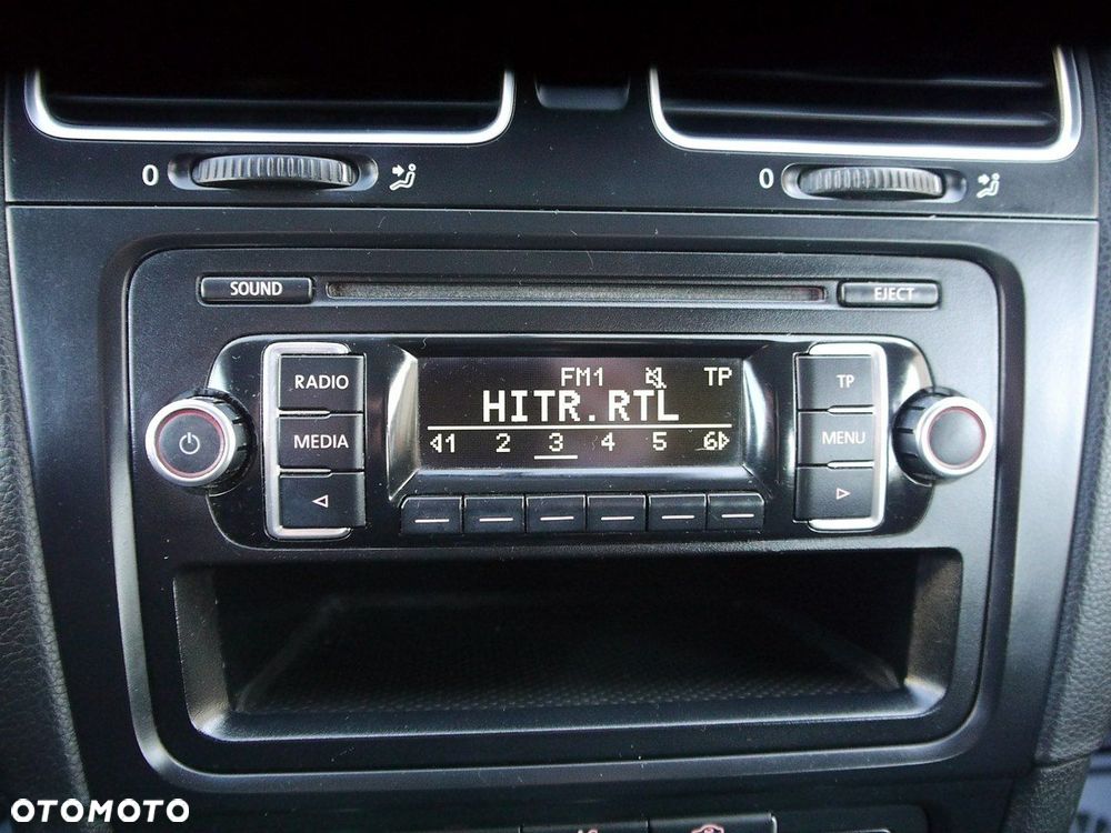 Volkswagen Golf - 17