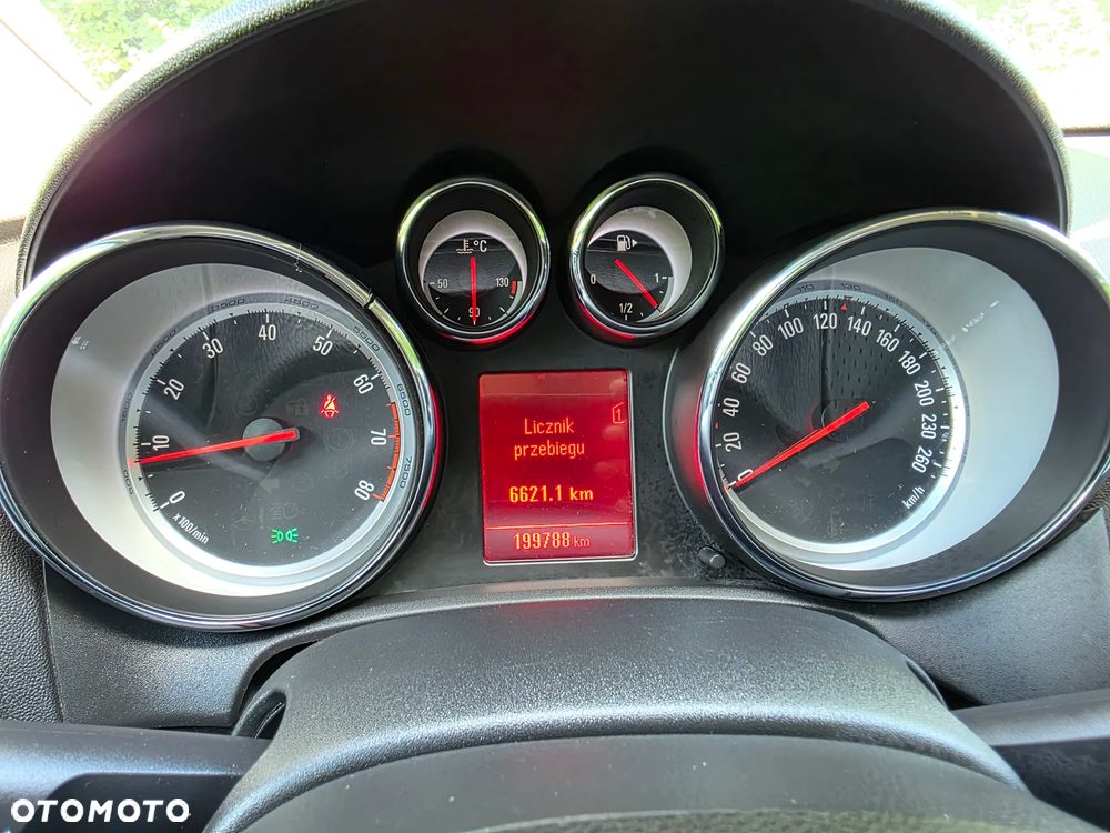 Opel Astra 1.4 T Sport EU6 - 15