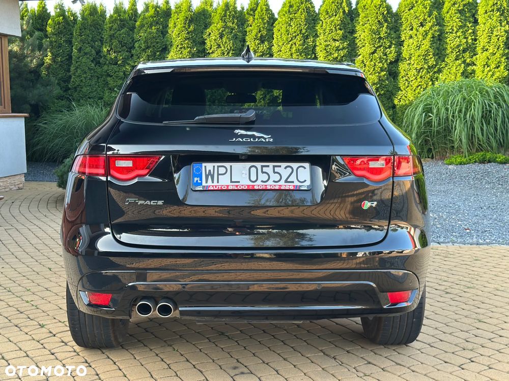 Jaguar F-Pace 20d R-Sport - 14