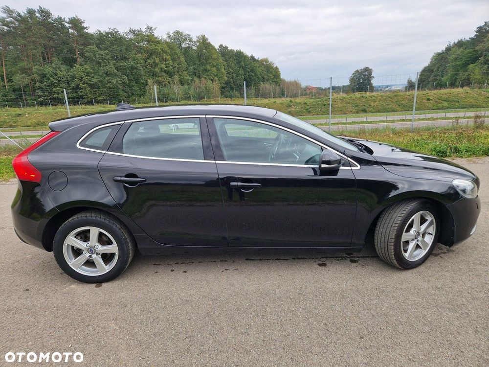 Volvo V40 - 2